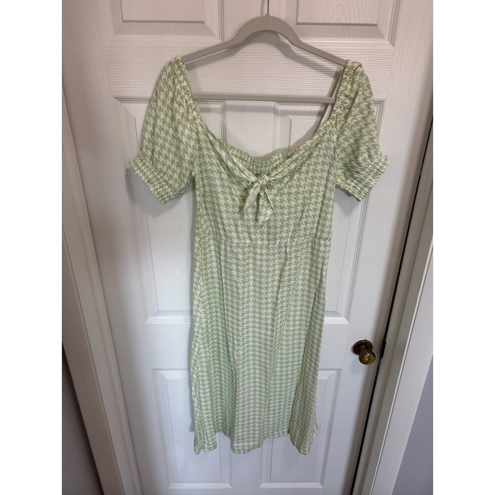 Cottagecore Light Green Houndstooth Puffy Sleeve Roxy Dress NWT Size Small